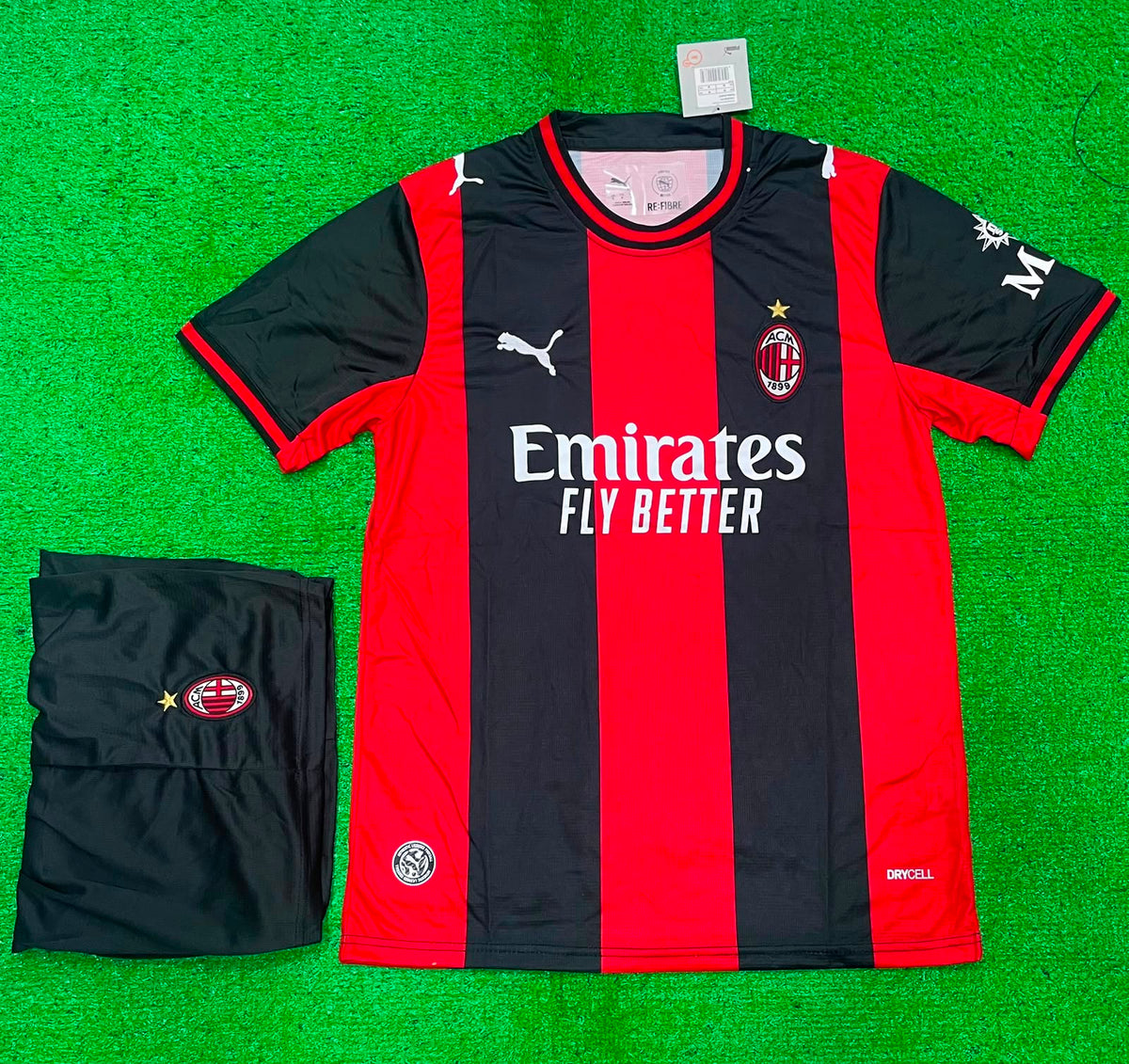 AC Milan 2026/27 official home kit (MASTER EDITION)